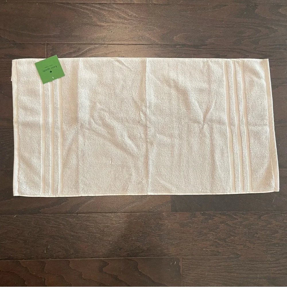 Kate spade hand towel